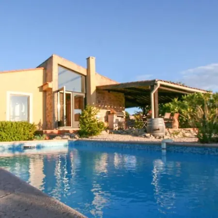 Villa Hill-top Haven With Private Pool And Endless Views Belvezet